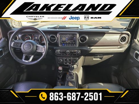 Used 2020 Jeep Wrangler Unlimited Sahara AWD/4WD image 14