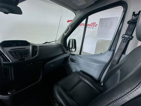 Used 2019 Ford Transit 350 XLT image 11