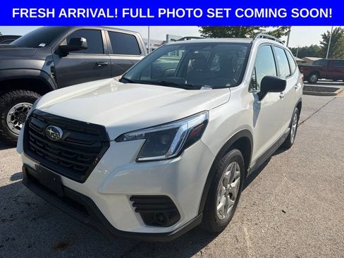 Used 2023 Subaru Forester AWD/4WD image 1