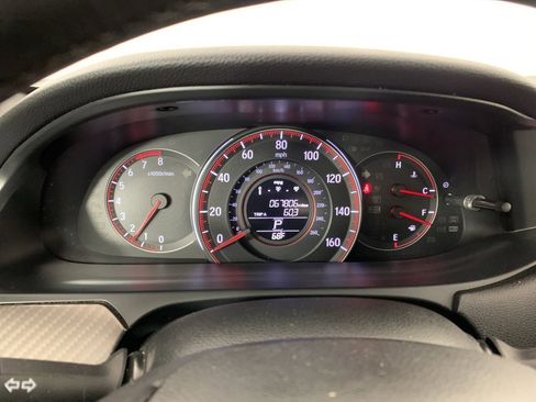 Used 2016 Honda Accord Sport image 19