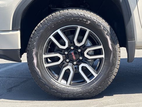 New 2026 GMC Sierra 1500 AT4 w/ Technology Package AWD/4WD image 26