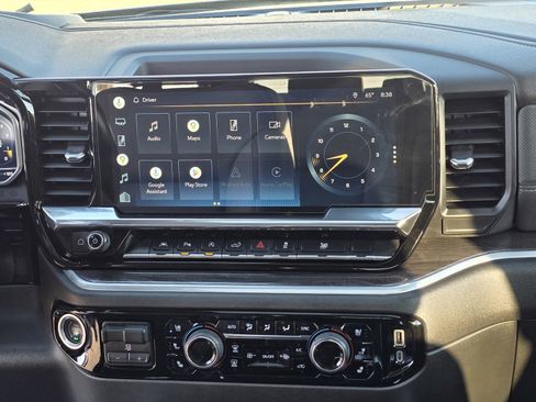 Used 2022 Chevrolet Silverado 1500 LTZ w/ LTZ Premium Package image 28