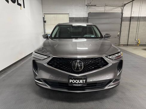 Used 2024 Acura MDX SH-AWD w/ Technology Package image 3