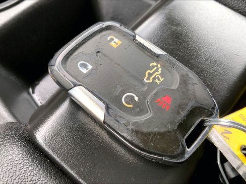 Used 2023 Chevrolet Silverado 2500 LT w/ Convenience Package image 15