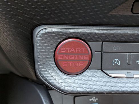 Used 2024 Ford Mustang GT RWD image 25