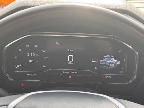 Used 2024 GMC Sierra 1500 Elevation image 12