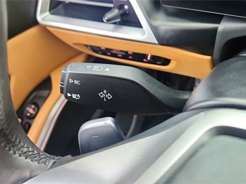 Used 2025 BMW 330i xDrive Sedan image 41