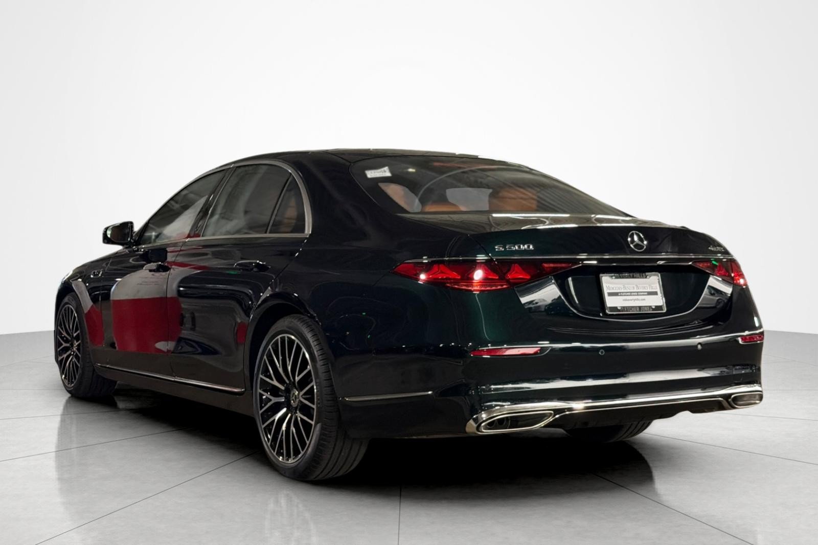 New 2027 Mercedes-Benz S 500 4MATIC image 3
