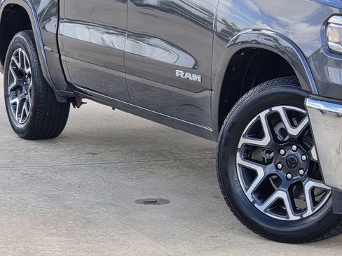 Used 2026 RAM 1500 Laramie AWD/4WD image 11