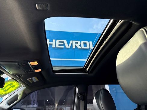 Used 2022 Toyota Tacoma TRD Sport image 25