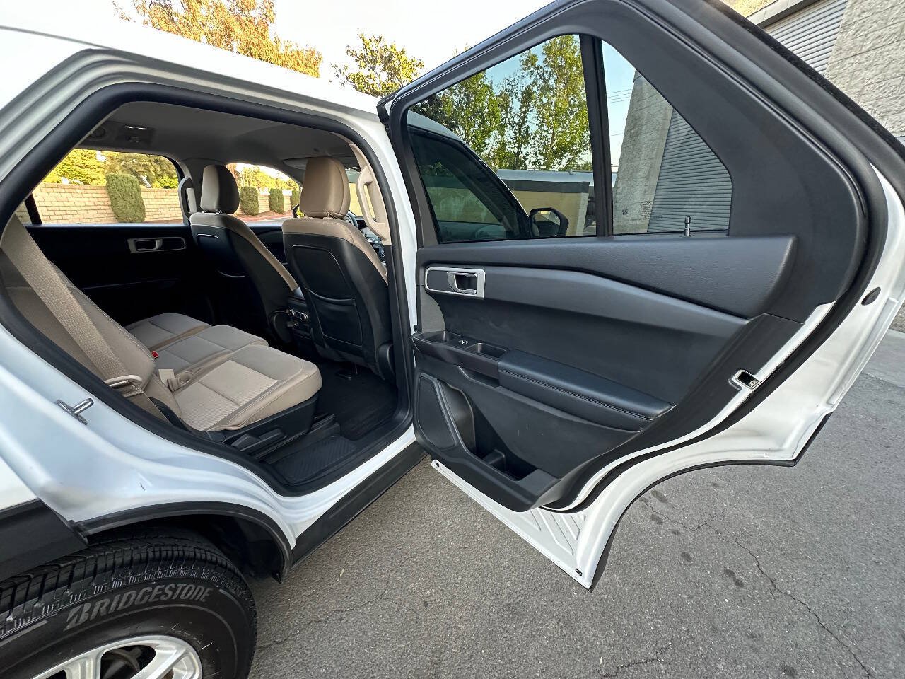 Used 2020 Ford Explorer 2WD image 31