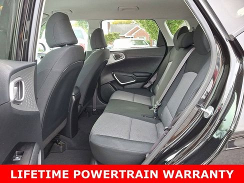 Used 2023 Kia Soul LX w/ Option Group 015 image 11