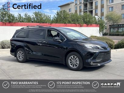 Used 2025 Toyota Sienna XLE