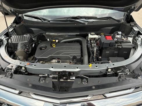 Used 2025 Chevrolet Equinox LT FWD image 27