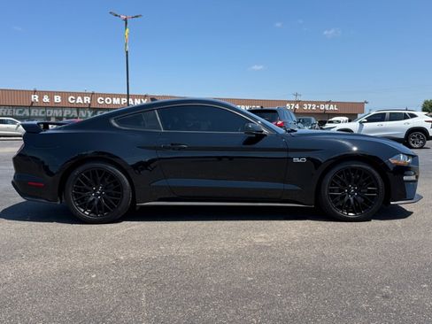 Used 2020 Ford Mustang GT Premium w/ GT Performance Package RWD image 9