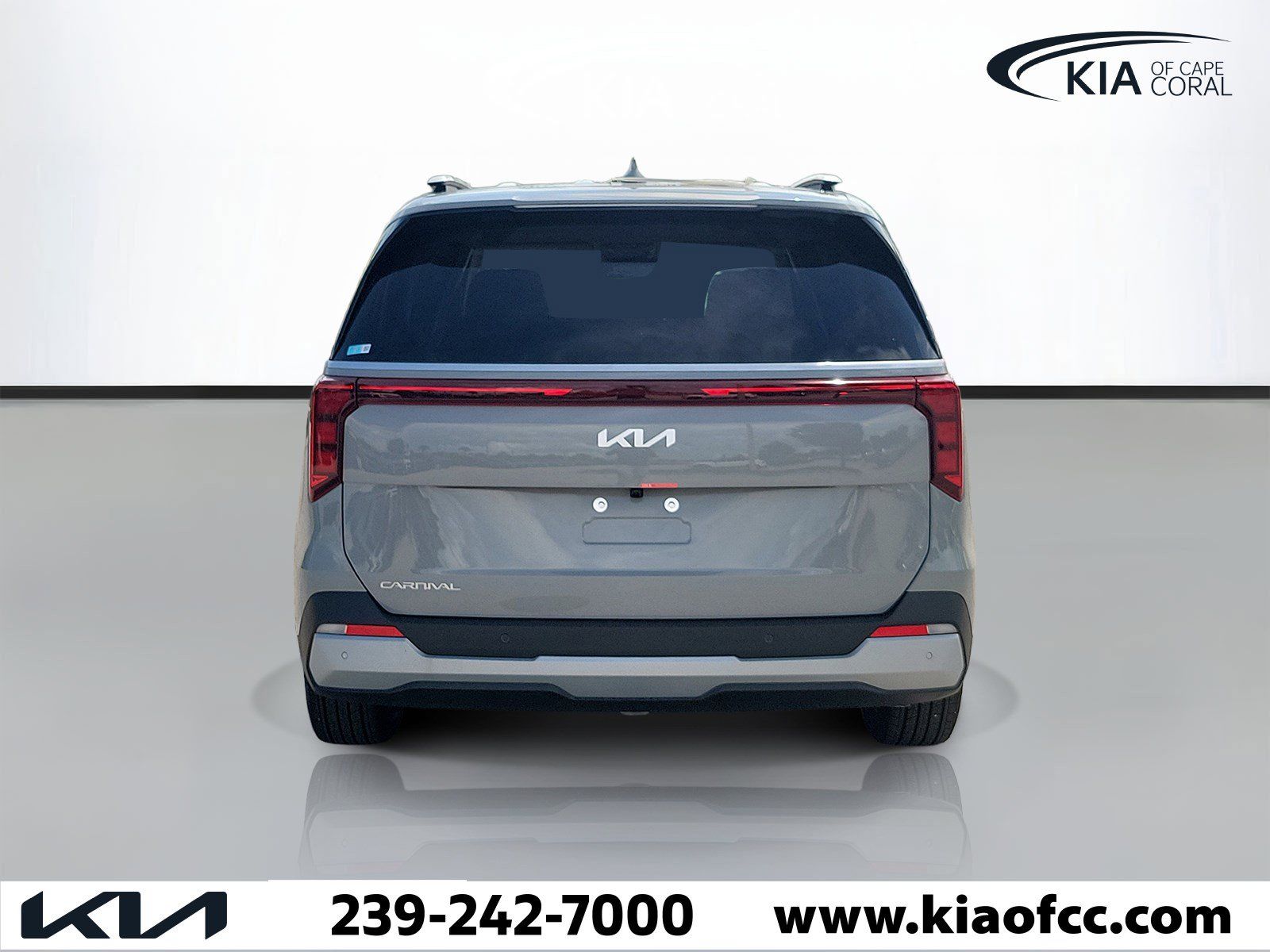 New 2026 Kia Carnival EX FWD image 4