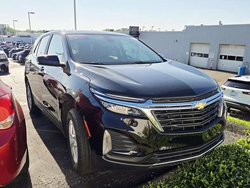 Used 2024 Chevrolet Equinox LT FWD image 4