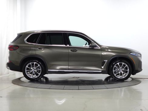 Used 2026 BMW X5 xDrive40i w/ Premium Package AWD/4WD image 12