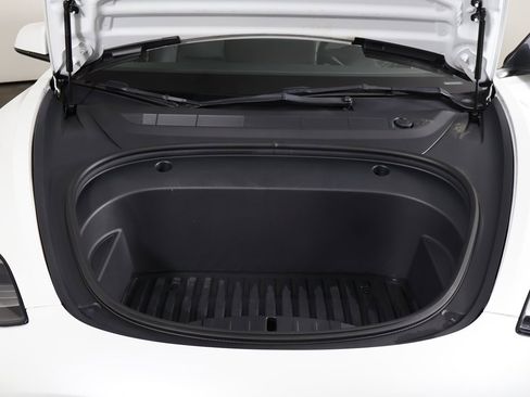 Used 2023 Tesla Model 3 Standard Range image 20