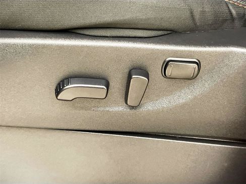 Used 2026 Nissan Frontier PRO-4X AWD/4WD image 21