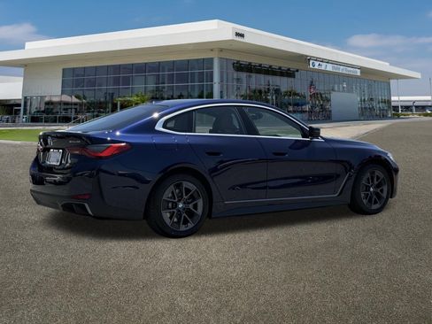 New 2026 BMW i4 eDrive40 RWD image 11