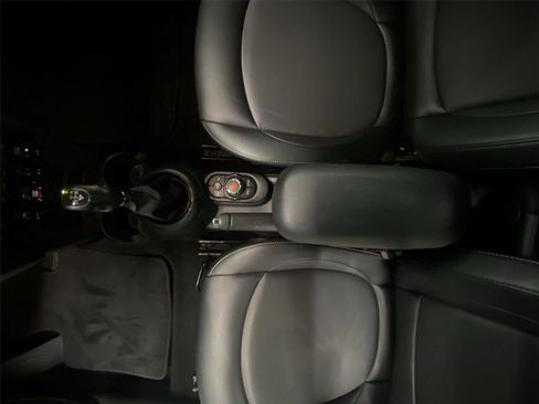 Used 2018 MINI Cooper Convertible image 26