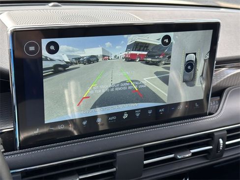 New 2025 Lincoln Corsair Reserve w/ Jet Appearance Package image 29