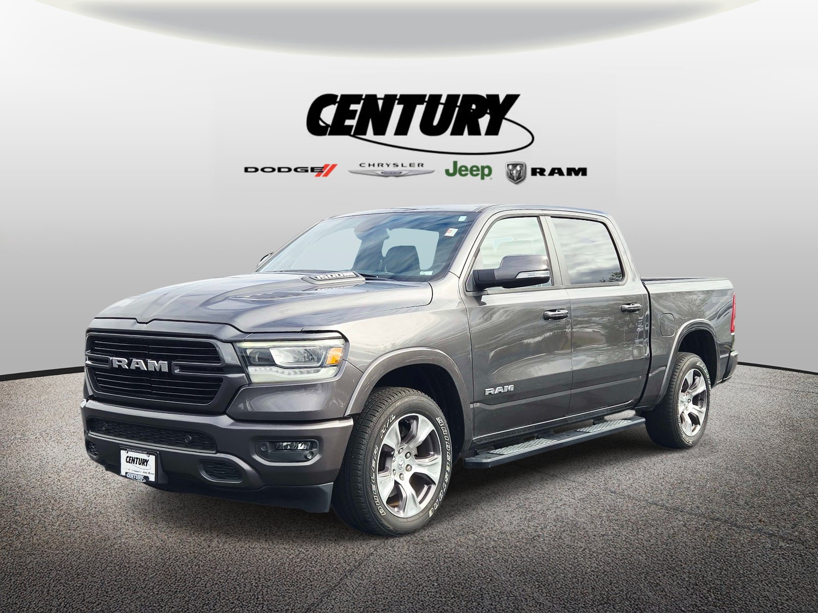 Used 2020 RAM 1500 Laramie w/ Sport Appearance Package AWD/4WD image 8