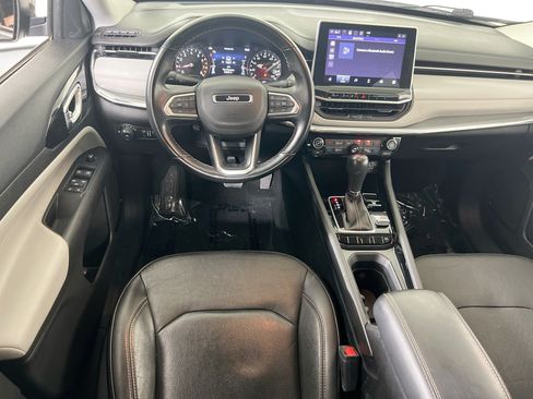 Used 2022 Jeep Compass Limited AWD/4WD image 21