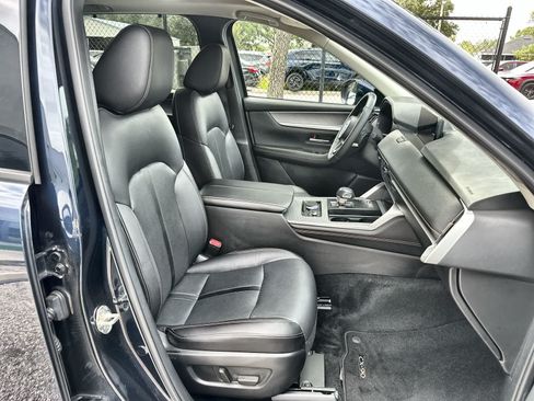 Used 2024 MAZDA CX-90 Plug-In Hybrid w/ Preferred AWD/4WD image 9