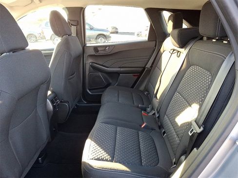 Used 2023 Ford Escape Active image 12