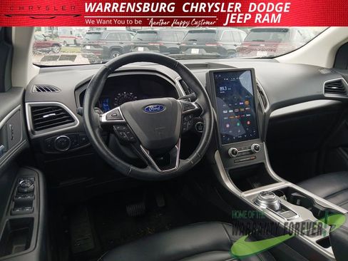 Used 2024 Ford Edge SEL AWD/4WD image 13