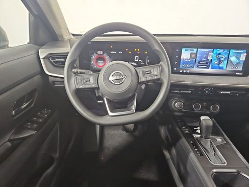 New 2026 Nissan Kicks S image 14