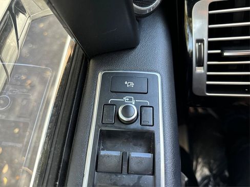 Used 2016 Land Rover Range Rover HSE AWD/4WD image 30