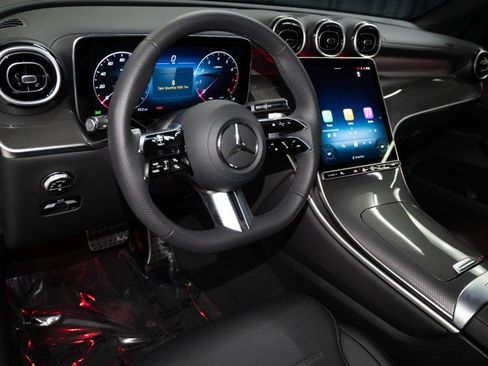 Certified 2026 Mercedes-Benz GLC 300 4MATIC image 16