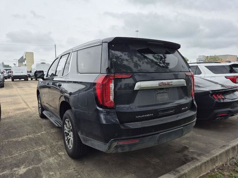 Used 2023 GMC Yukon SLE RWD image 4