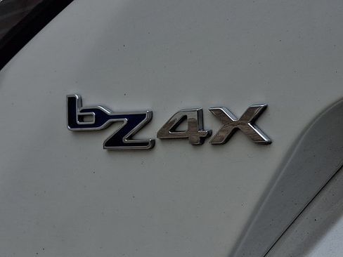 Used 2024 Toyota bZ4X AWD w/ Weather Package image 29