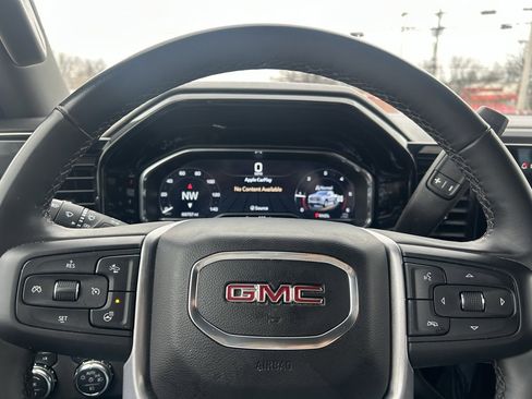Used 2024 GMC Sierra 1500 SLT w/ X31 Off-Road Package image 16