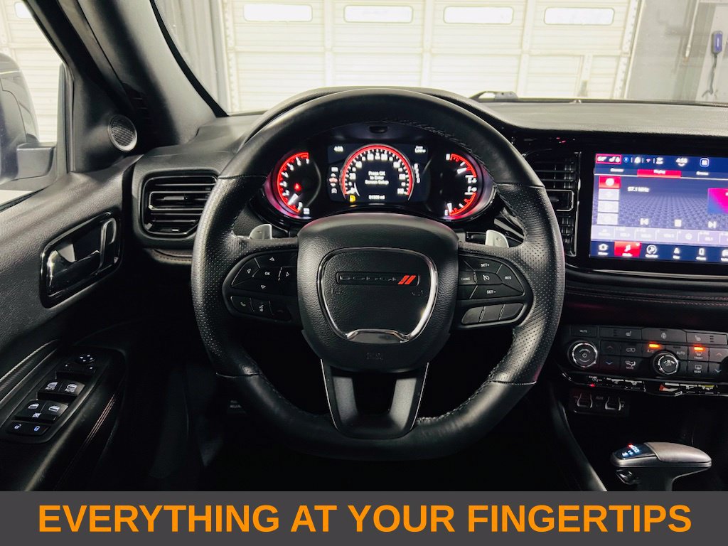 Used 2025 Dodge Durango GT RWD image 5