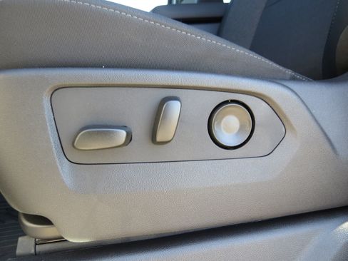 New 2026 Chevrolet Silverado 1500 LT w/ Z71 Off-Road Package image 14