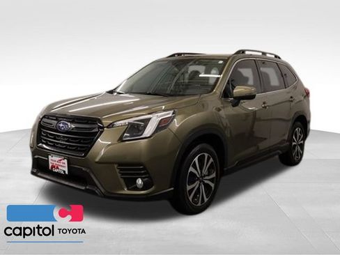 Used 2023 Subaru Forester Limited AWD/4WD image 5
