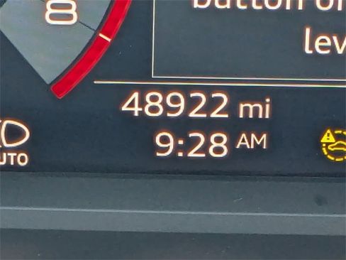 Used 2021 Audi Q3 2.0T Premium w/ Convenience Package image 28