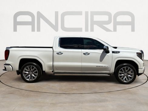 Used 2025 GMC Sierra 1500 Denali AWD/4WD image 10