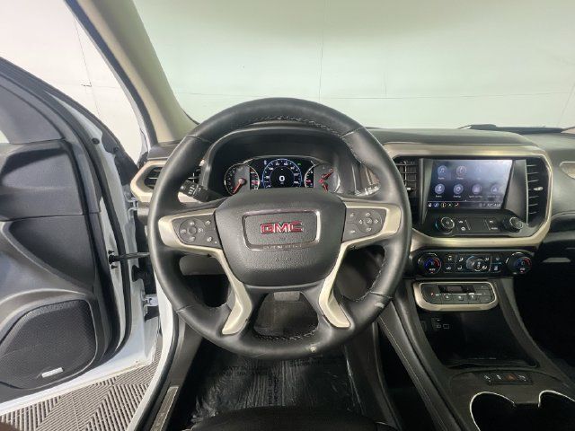 Used 2023 GMC Acadia Denali AWD/4WD image 14