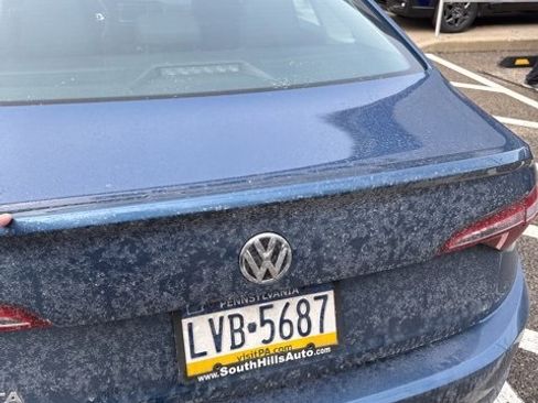 Used 2019 Volkswagen Jetta S image 3