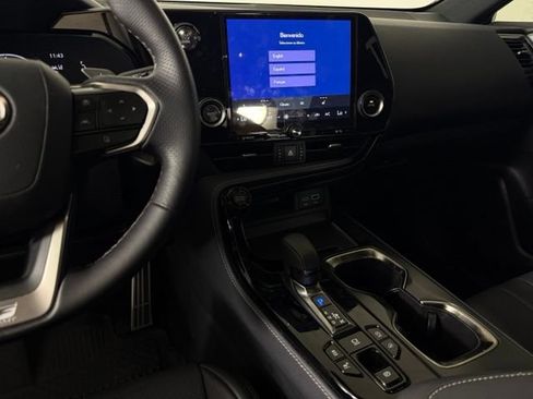 Used 2026 Lexus NX 350 F Sport w/ Accessory Package (2T) AWD/4WD image 24