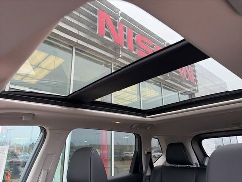 New 2026 Nissan Rogue SV image 25