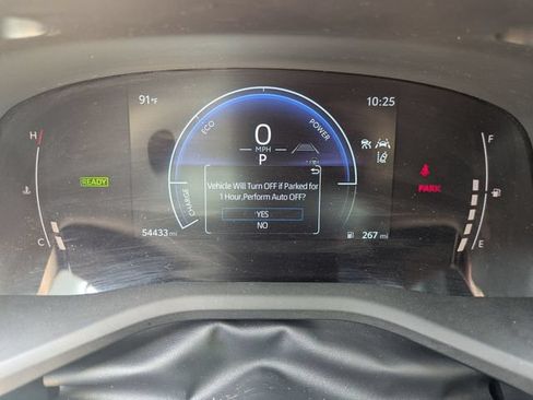 Used 2025 Toyota Camry LE FWD image 20