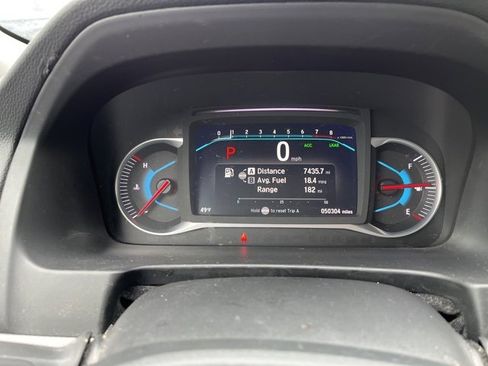 Used 2021 Honda Pilot Touring image 7