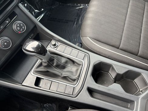 Used 2024 Volkswagen Jetta Sport FWD image 17